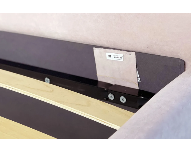 Кровать с основанием 900 Лео нежно-розовый / графит (велюр)